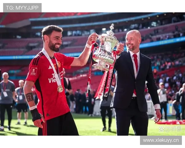 B费在曼联的作用是否被高估？战术价值与实际表现分析