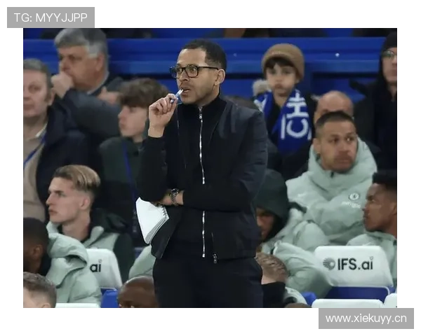 切尔西主帅执教稳定性受到质疑，对球队赛季成绩形成压力